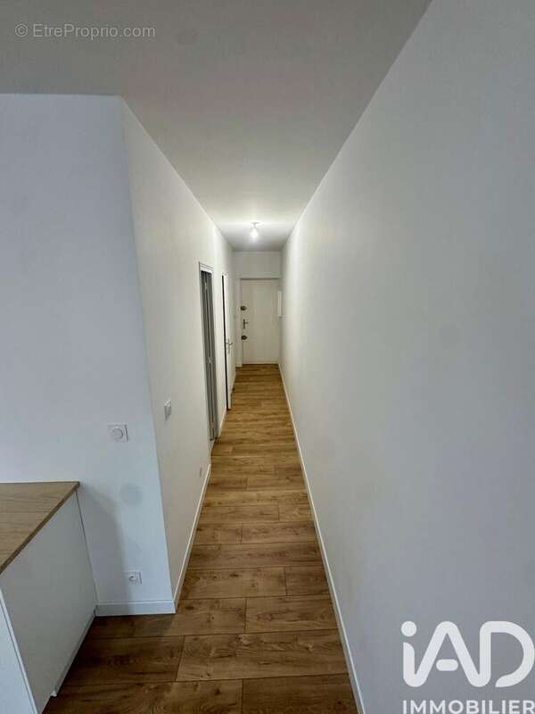Photo 9 - Appartement à SALON-DE-PROVENCE