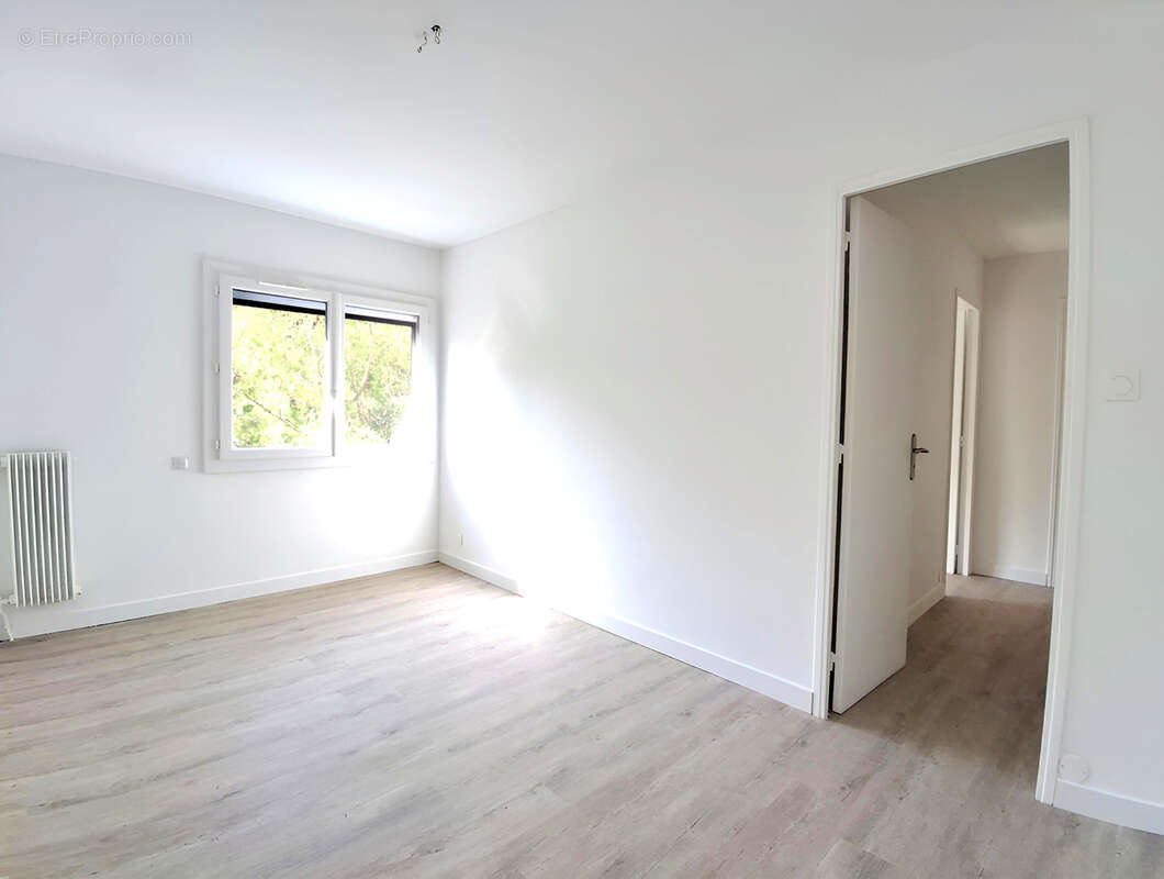 Appartement à MARSEILLE-12E