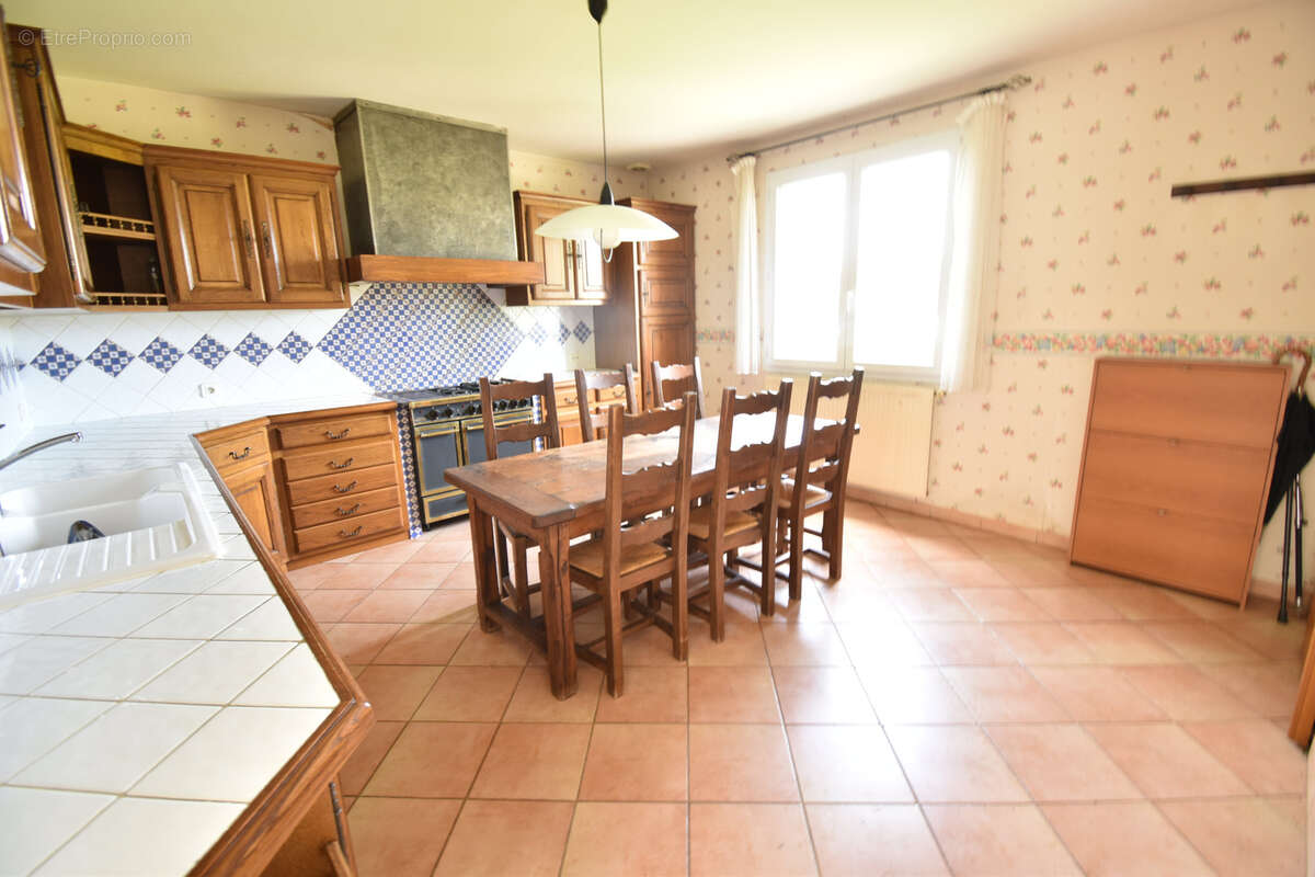 Maison 195 m² à Brou  - photo 10