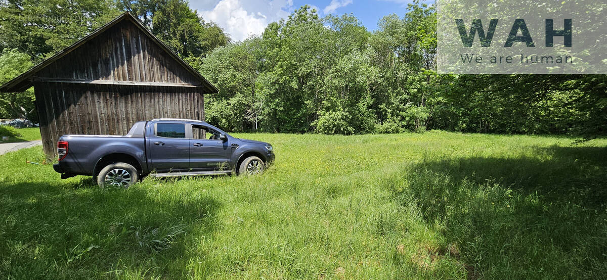 Terrain à THORENS-GLIERES