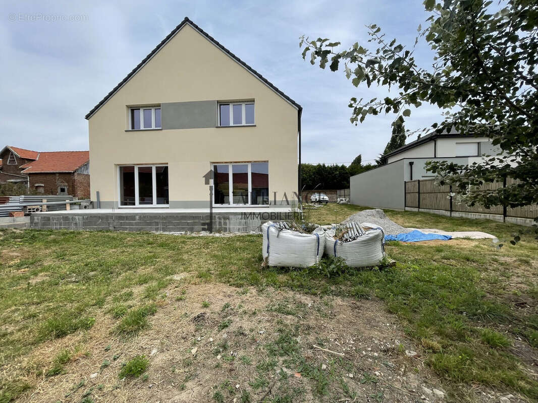 Maison 283 m² à Ecoust-Saint-Mein  - photo 6