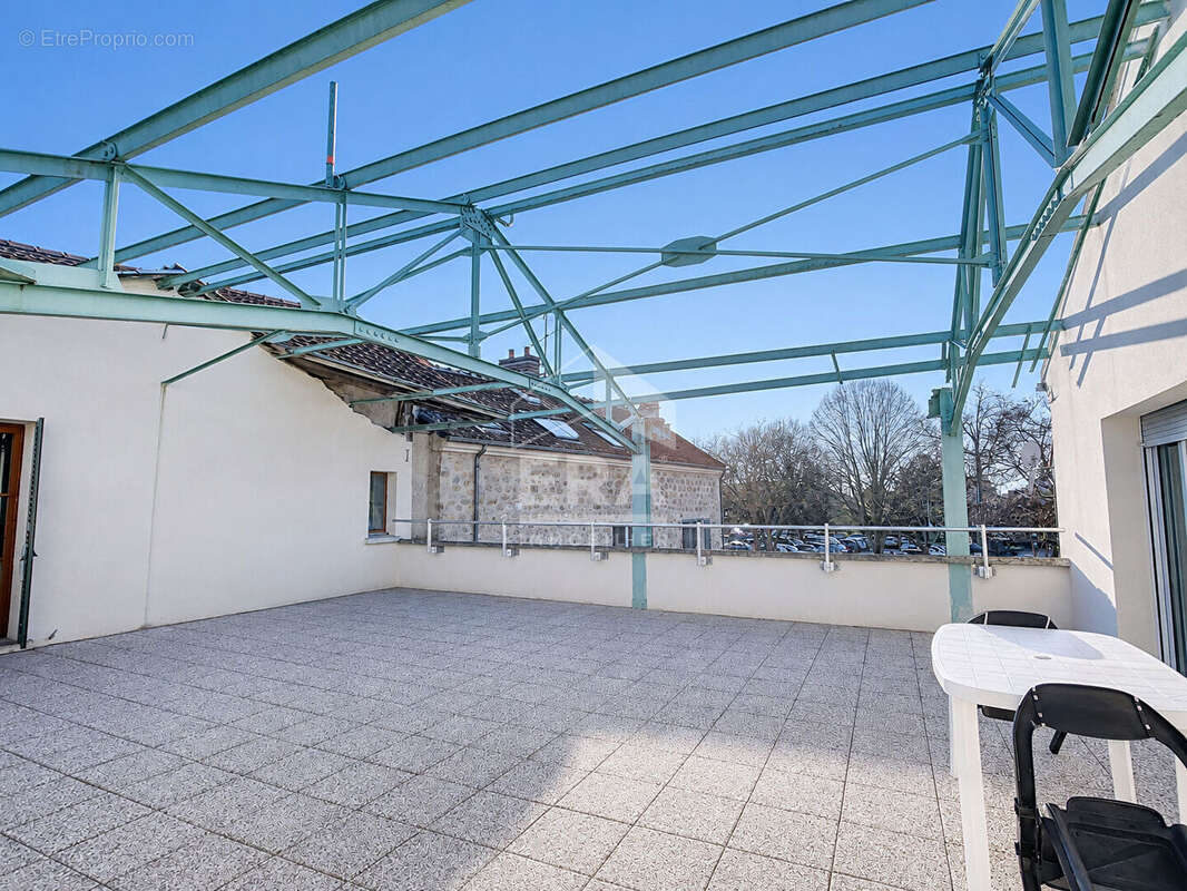 Appartement à BEAUMONT-SUR-OISE