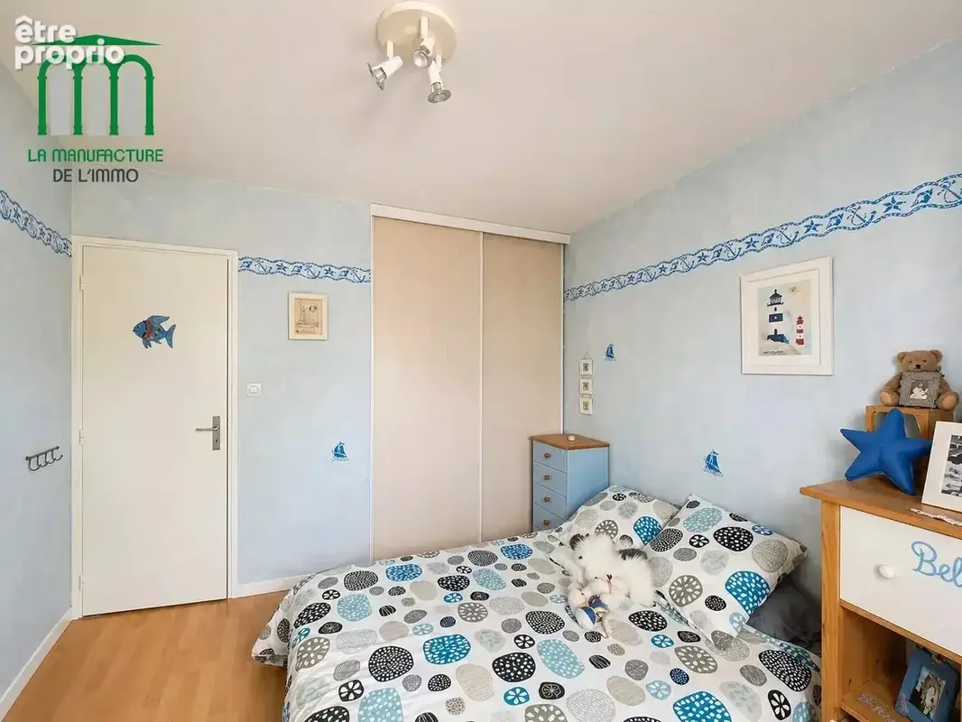 villa de 184m² avec piscine et dépendances / saint-galmier - photo 17