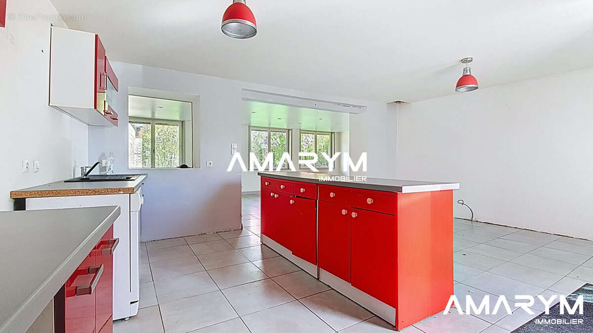 Maison à ESTREBOEUF