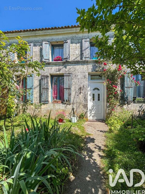 Photo 1 - Maison à BERNEUIL