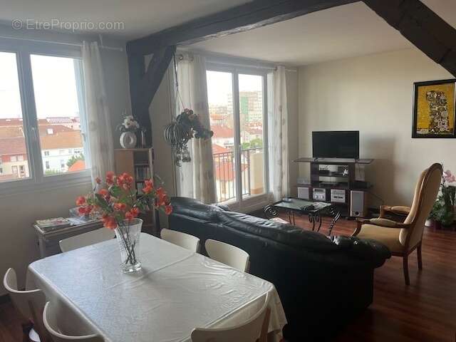 Appartement à VILLEJUIF