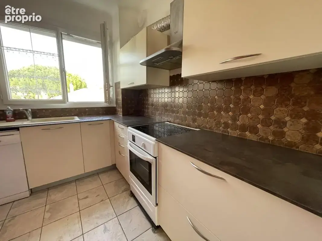 Maison 6 pièces 135 m² à vendre à Valence (26000) - photo 5