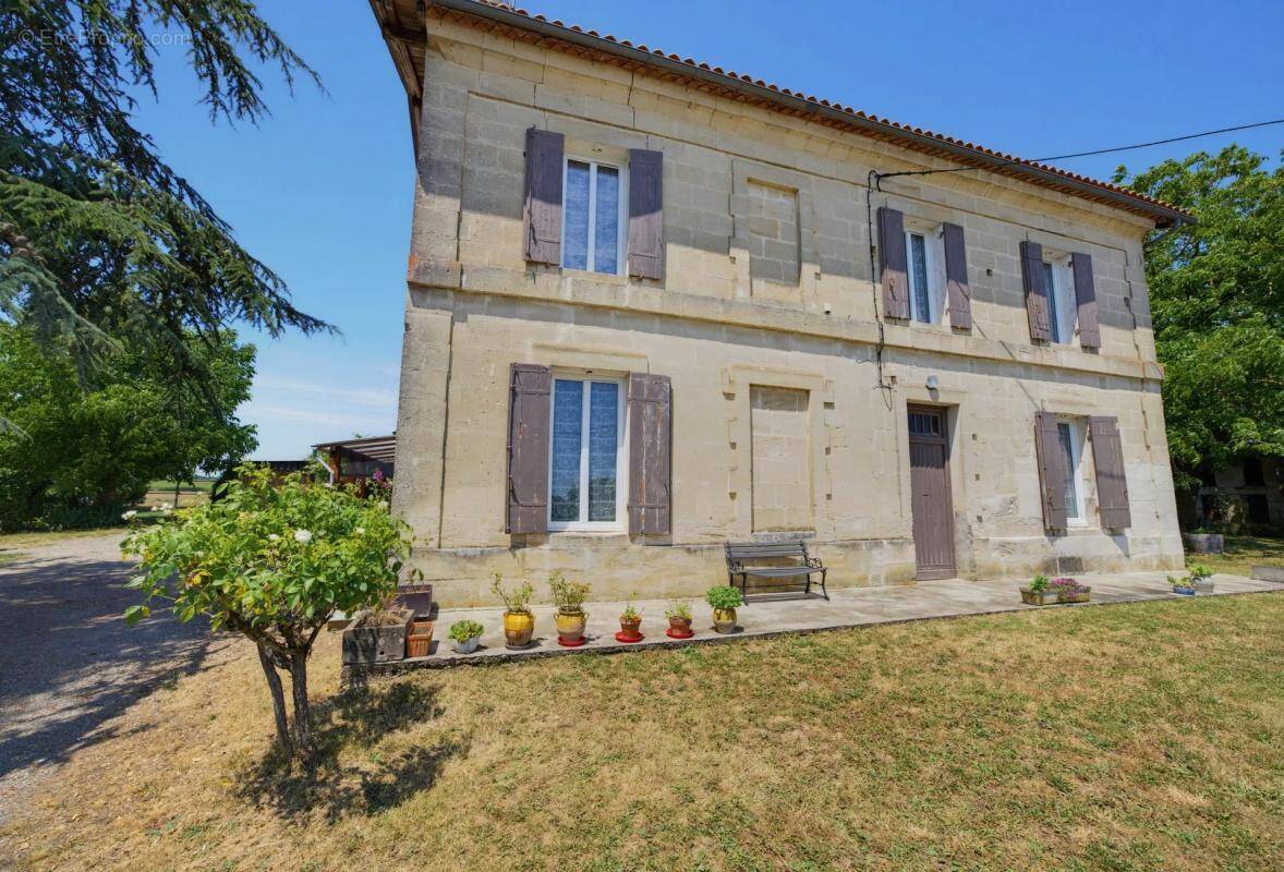 Maison à NERIGEAN