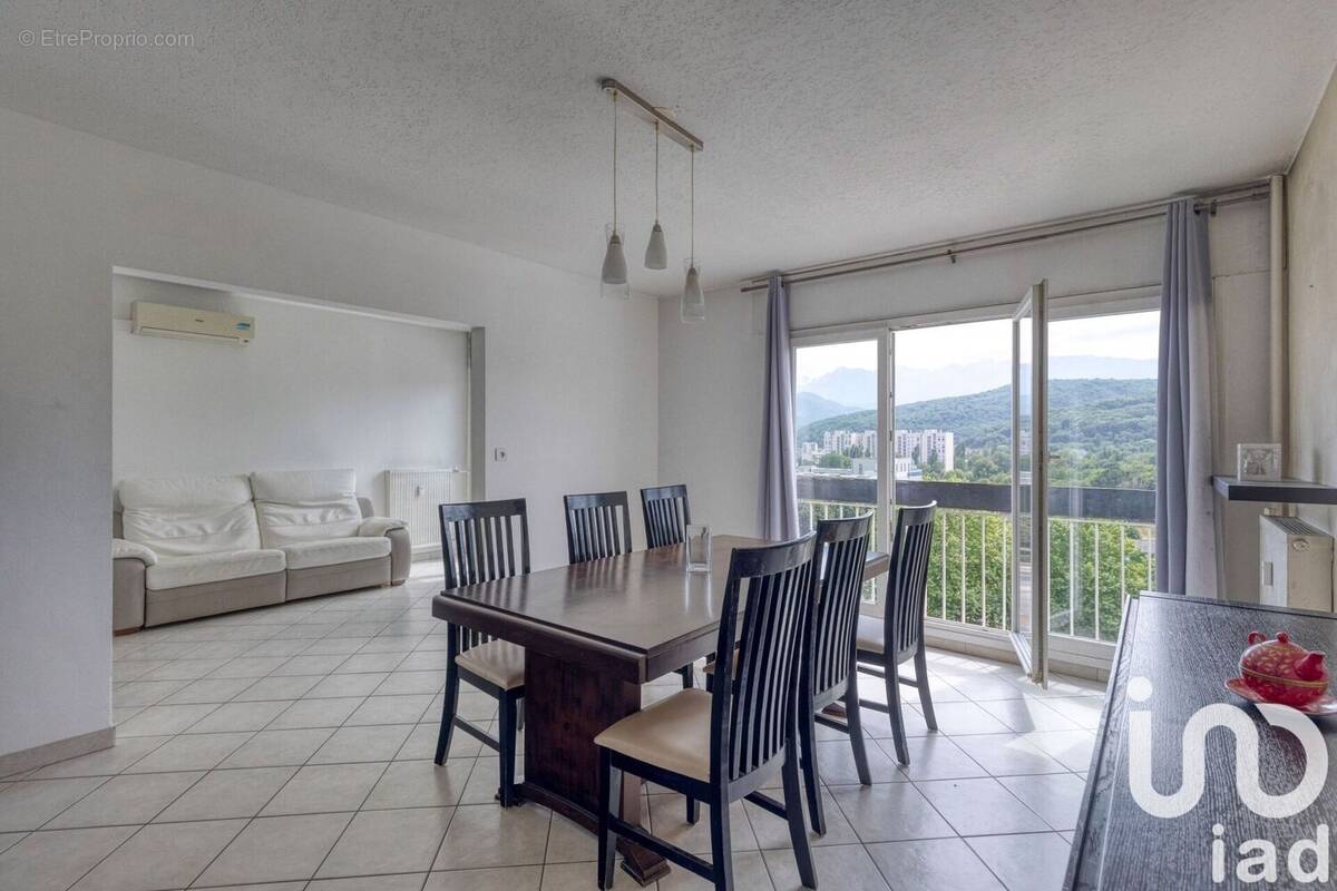 Photo 1 - Appartement à LE PONT-DE-CLAIX