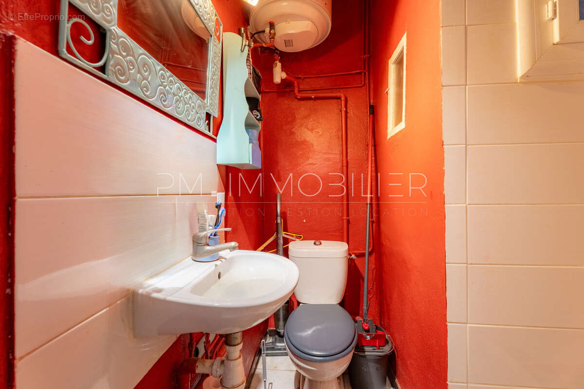 Appartement à MARSEILLE-5E