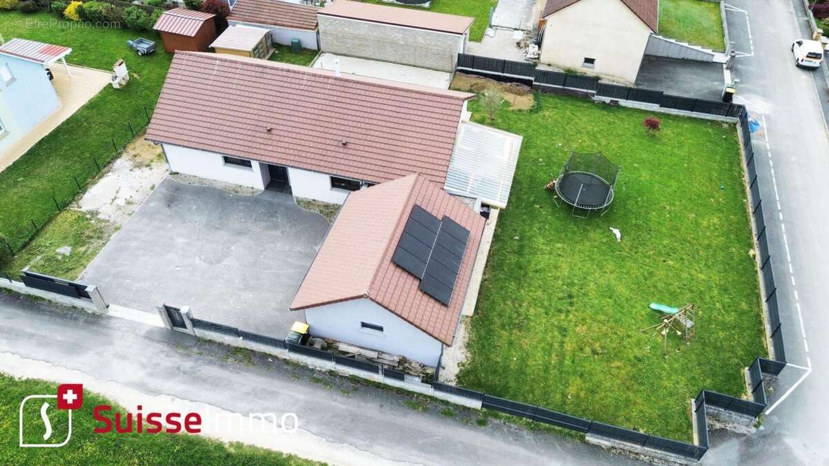 Maison à L'ISLE-SUR-LE-DOUBS