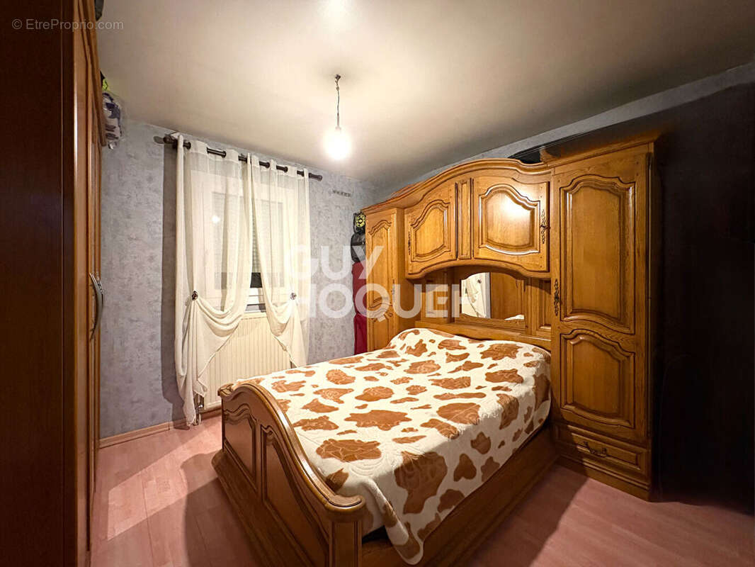Maison Type 5 de 120m² avec garage et jardin sur la commune de Saint-Fons - photo 16