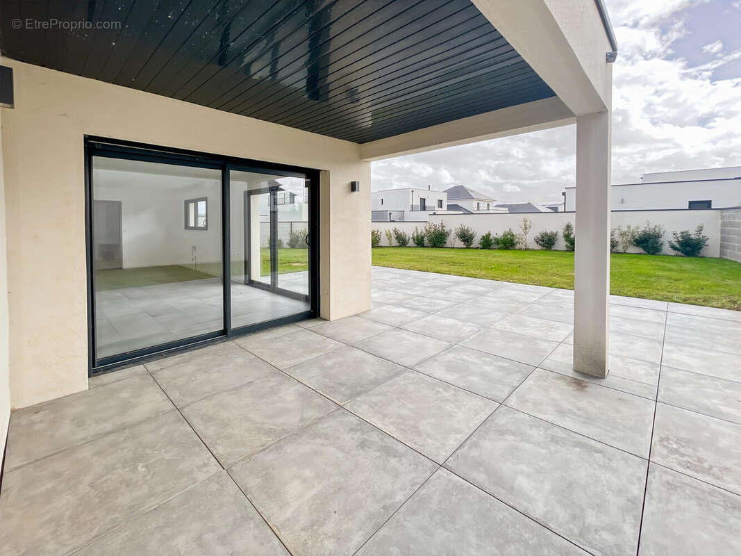 Maison à BIEVILLE-BEUVILLE