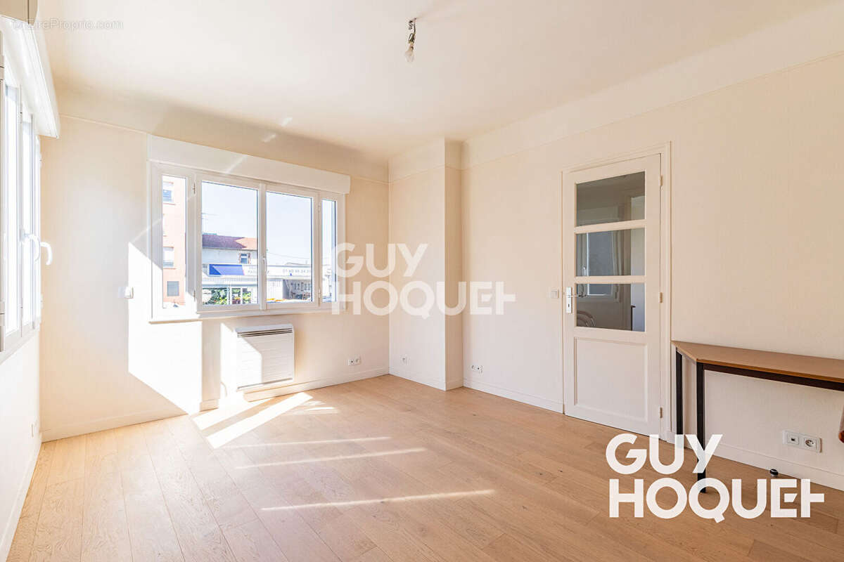 Appartement à ATHIS-MONS