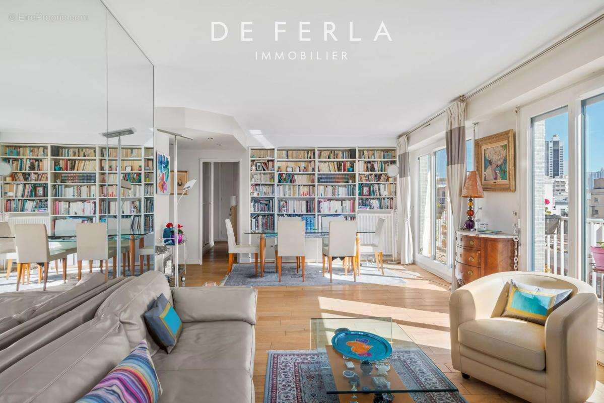 Appartement à PARIS-15E