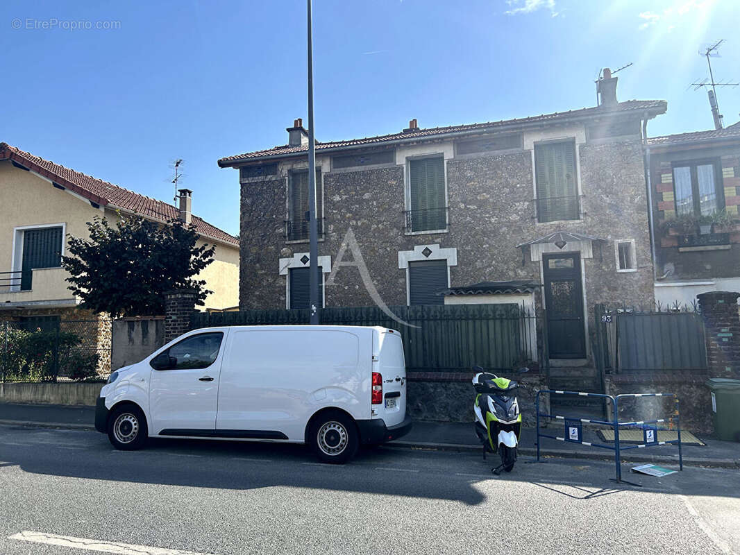 Appartement à CHATILLON