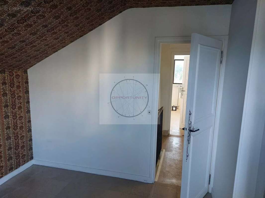 Maison 232 m² à Montreuil  - photo 15