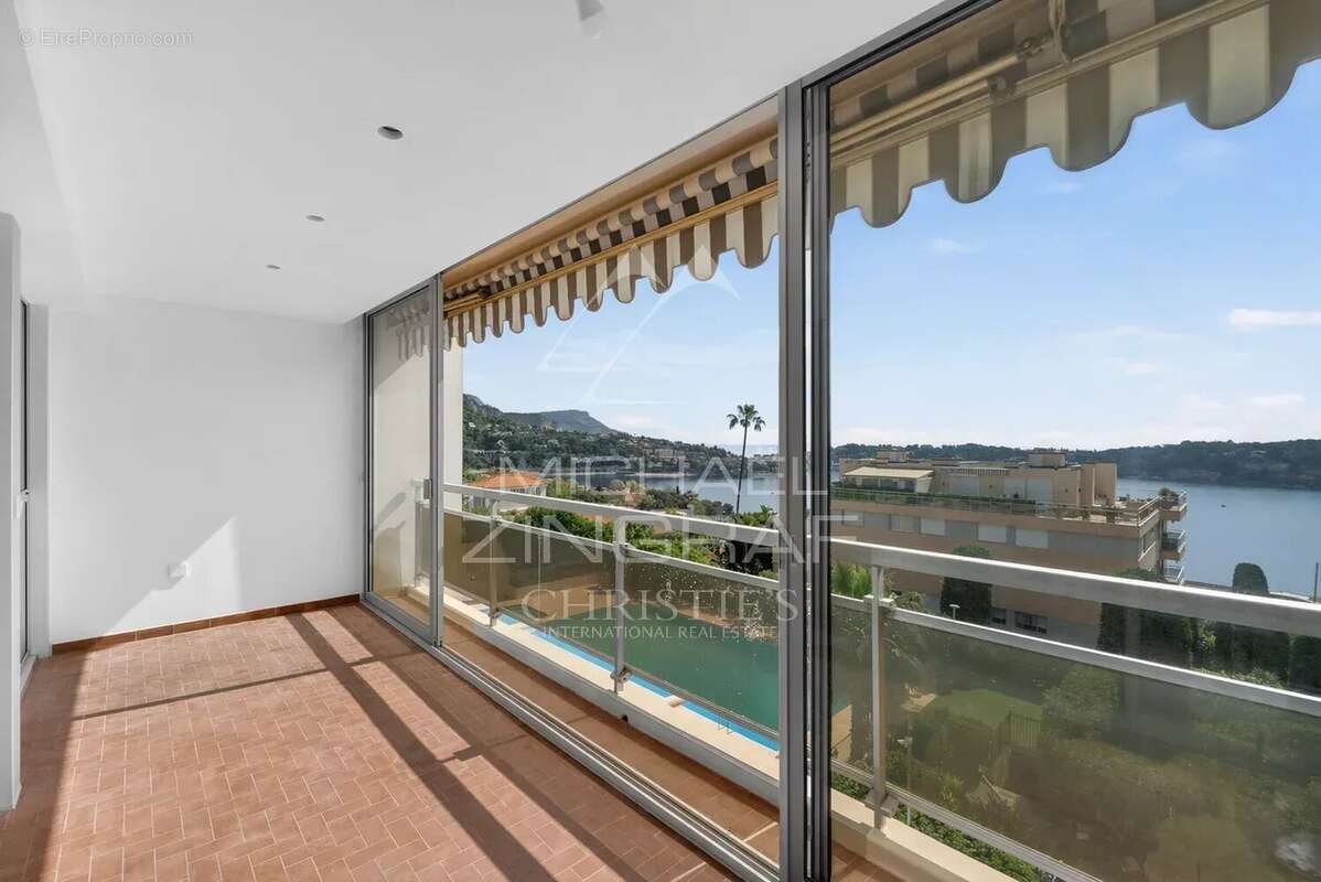 Appartement à VILLEFRANCHE-SUR-MER