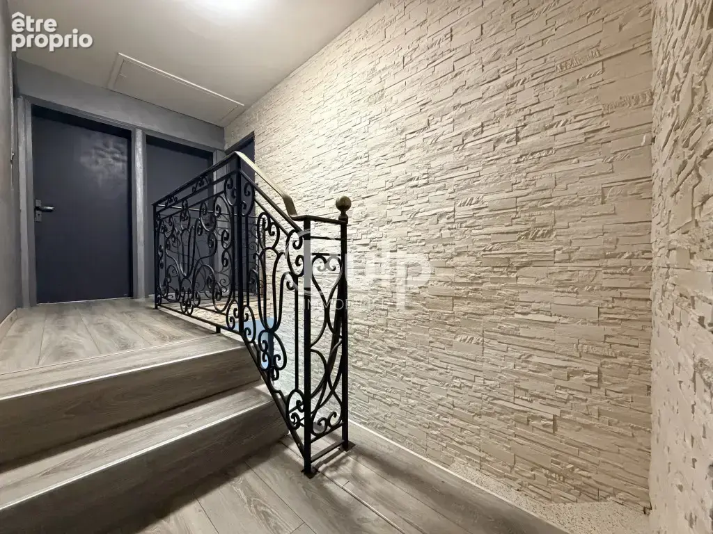 Maison avec belles prestations aux portes de Douai - photo 9