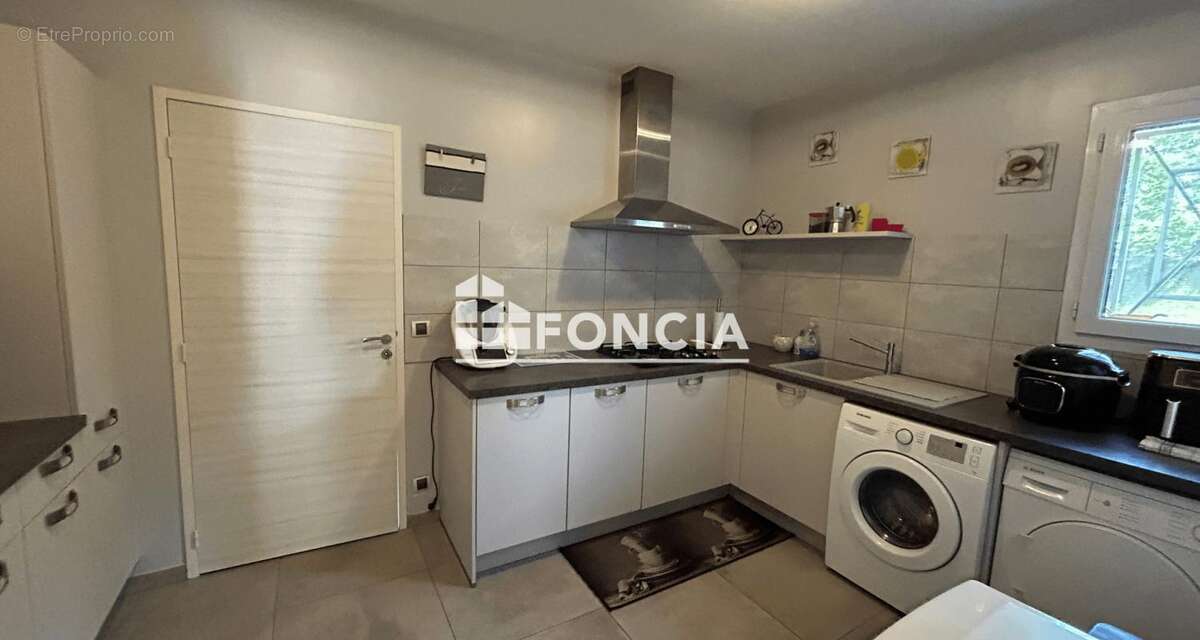 Villa d'exception 238m² -Piscine & Espace Bien-être - St-Chamond - photo 13