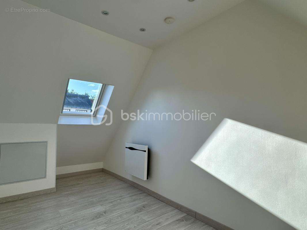 Maison à AZAY-SUR-CHER