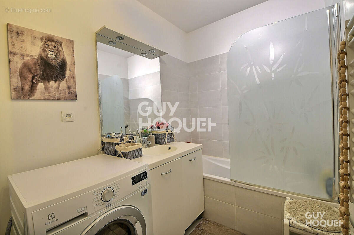 Appartement à LYON-3E