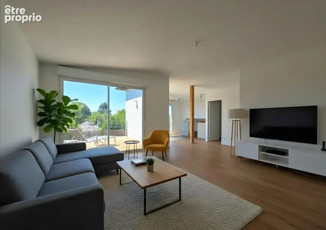 Appartement  4 pièce(s) - photo 2