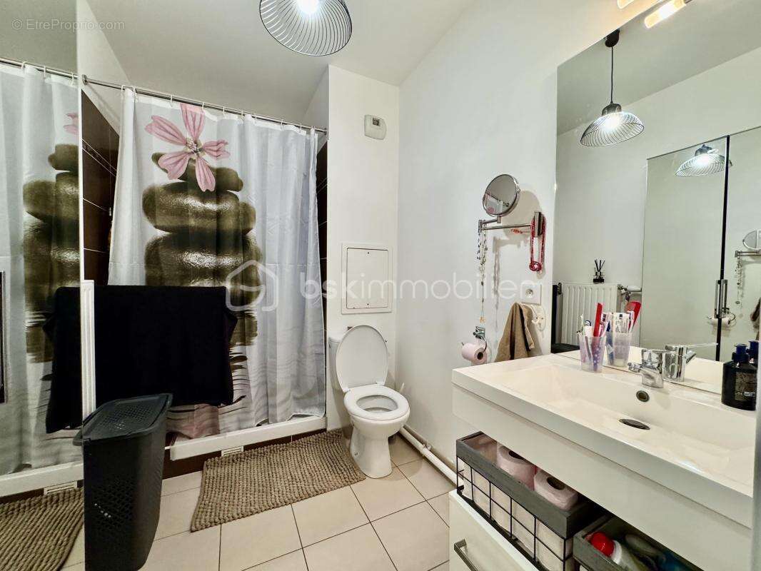 Appartement à CLICHY-SOUS-BOIS