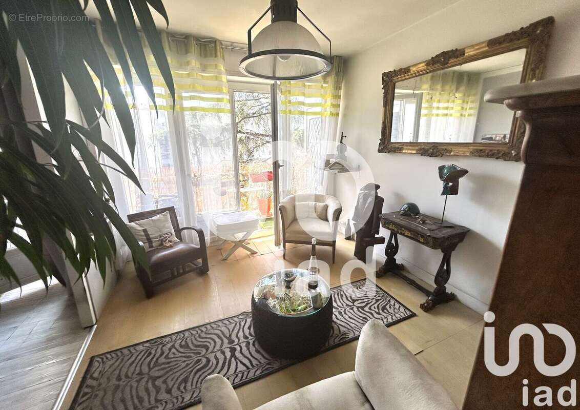 Photo 3 - Appartement à NIMES