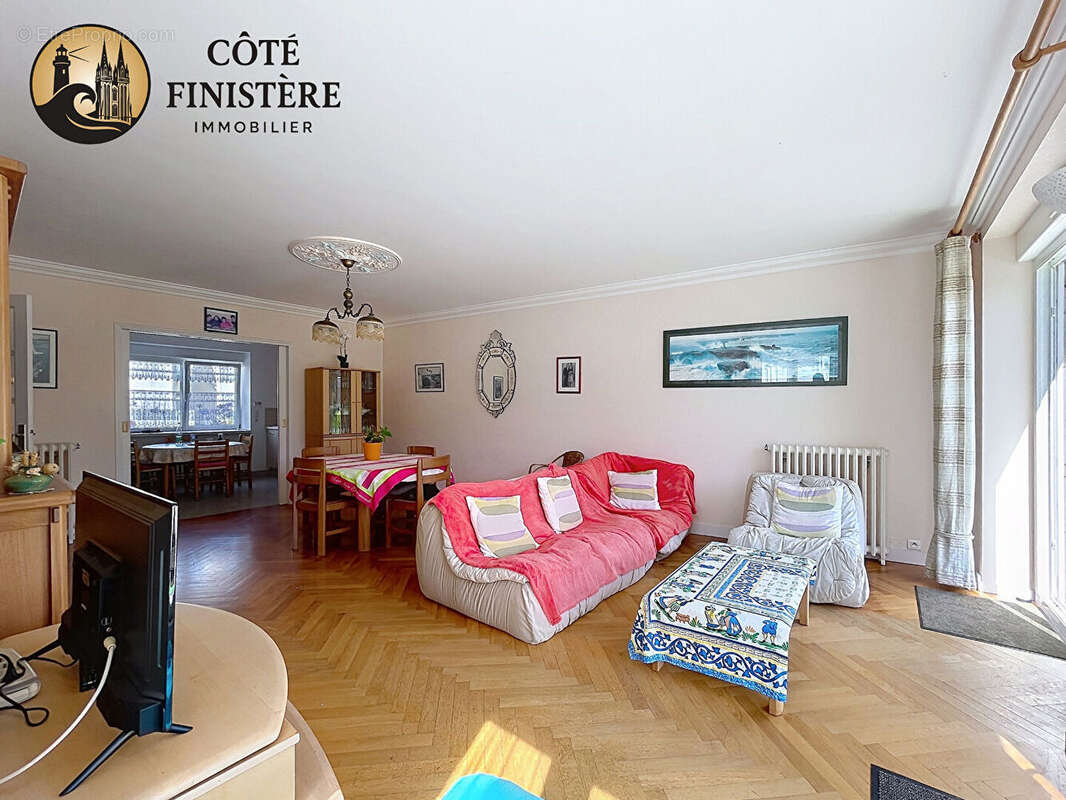 Maison à Treffiagat, vue mer, 143 m², 5 chambres, à deux pas de la plage ! - photo 5