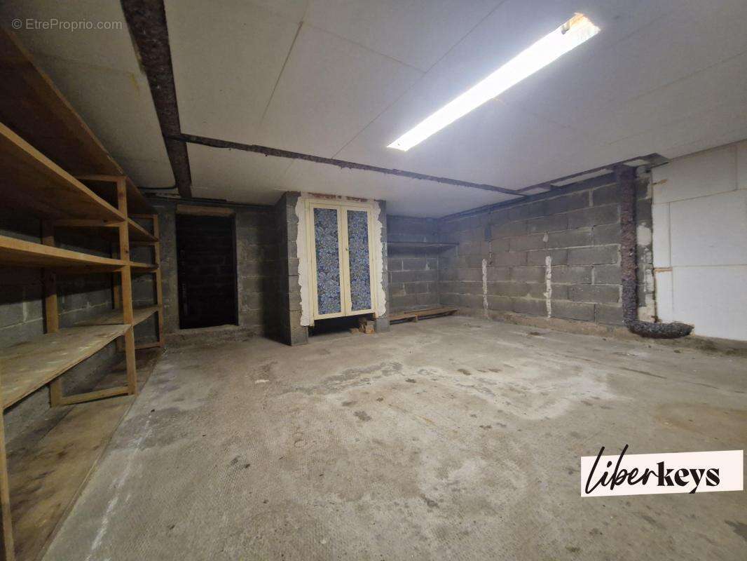 Saint Georges de Luzençon une propriété familiale où l espace ne manque jamais ! - photo 13