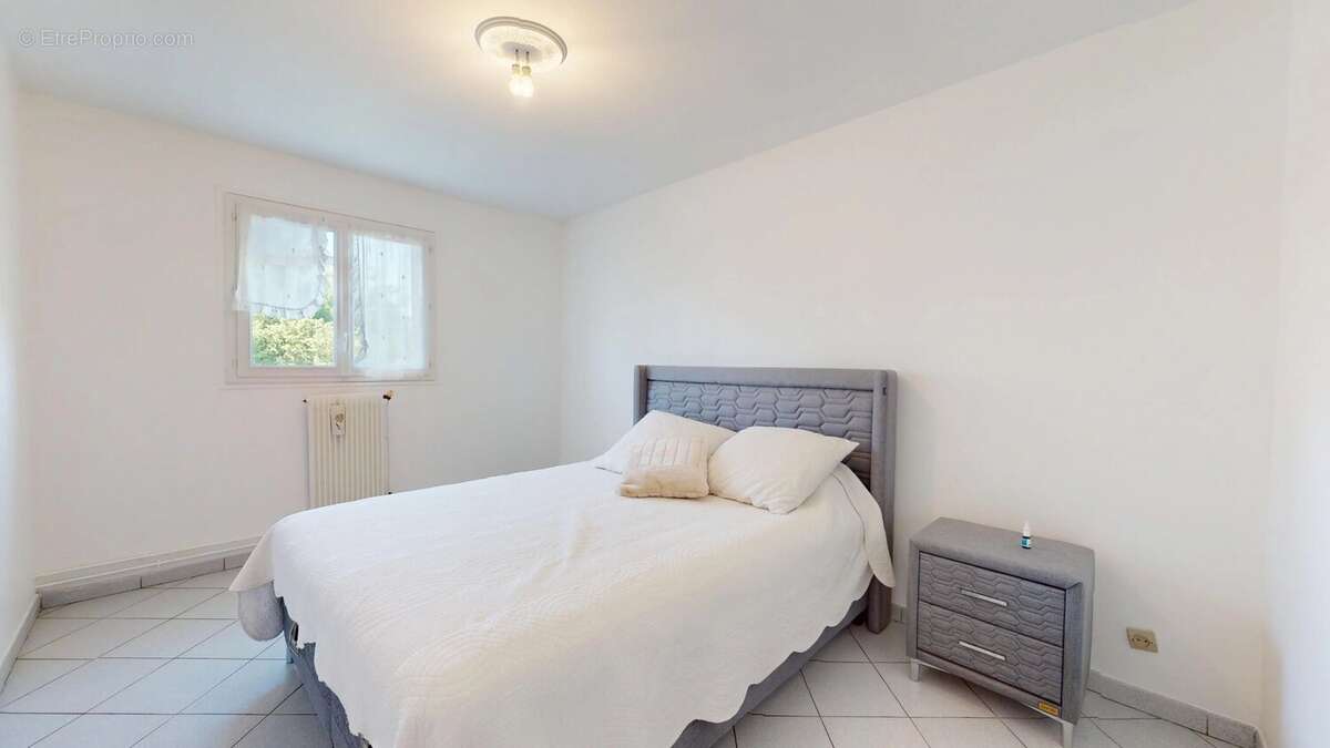 Maison 85 m² à Livry-Gargan  - photo 12