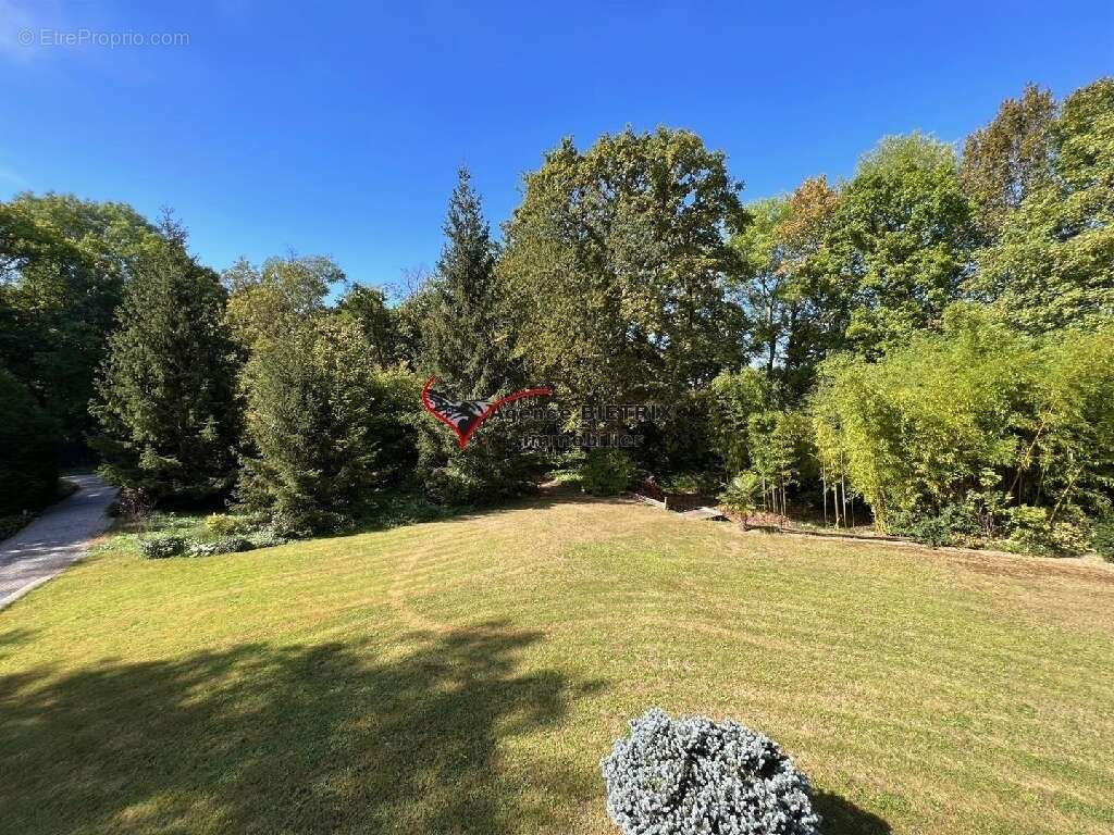 Maison à L&#039;ISLE-ADAM