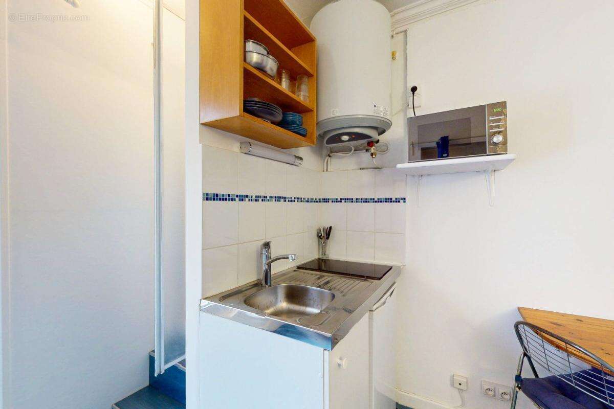 Appartement à PARIS-10E
