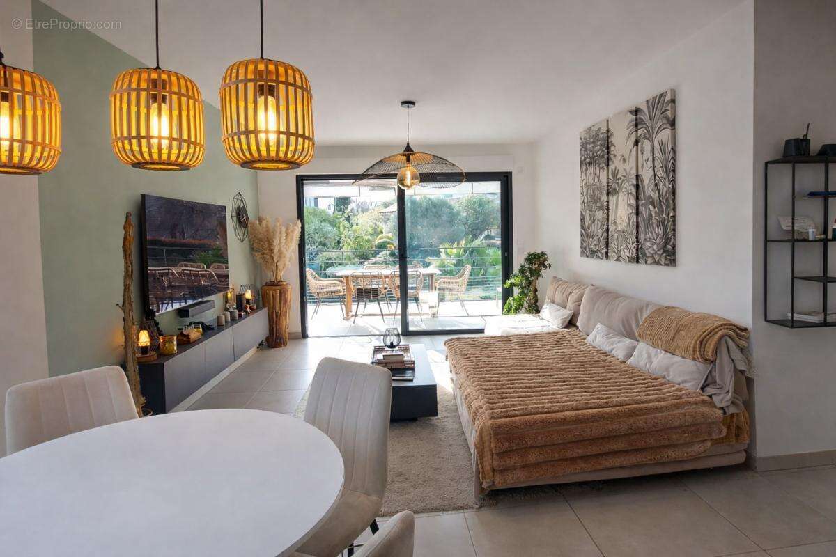 Appartement à SAINT-RAPHAEL