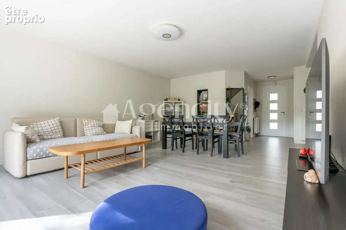 Maison 6 pièces 144 m² à vendre à Bussy-Saint-Georges (77600) - photo 3