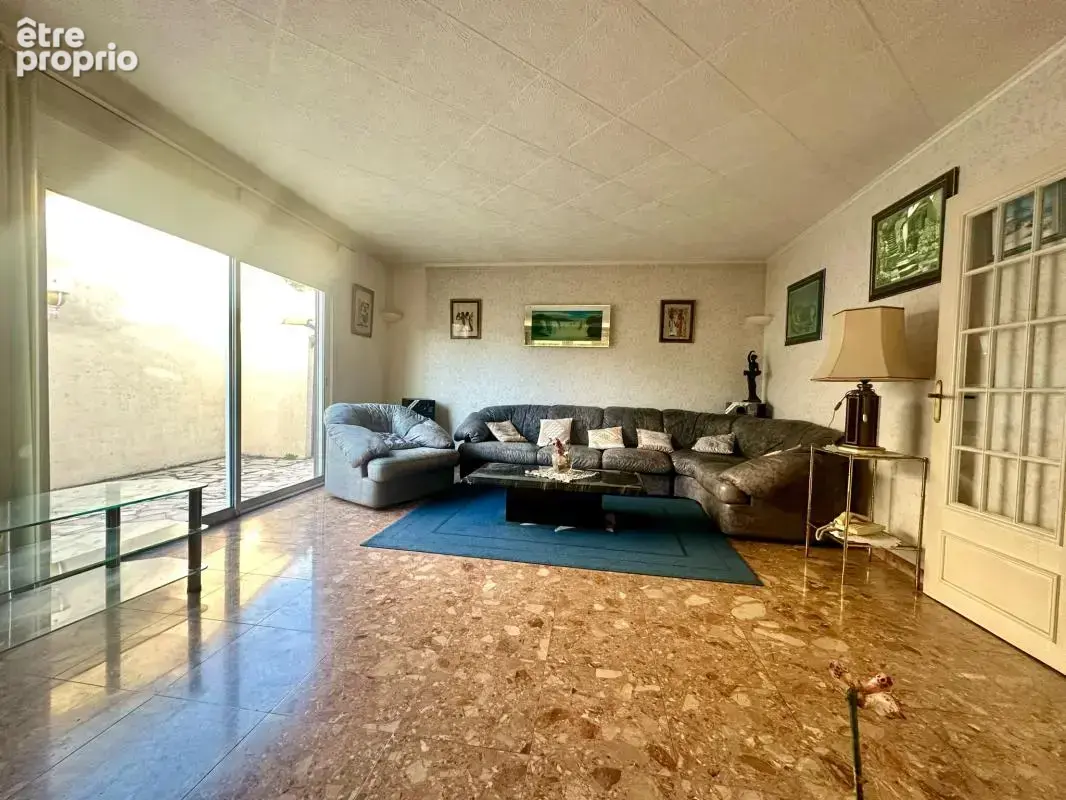 Maison de type 4 de plain-pied + garage - photo 2