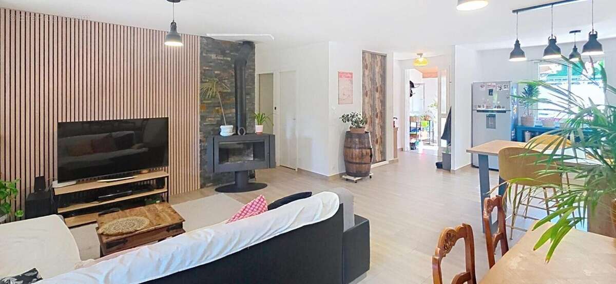 Maison 3 ch + 1 bureau - photo 4