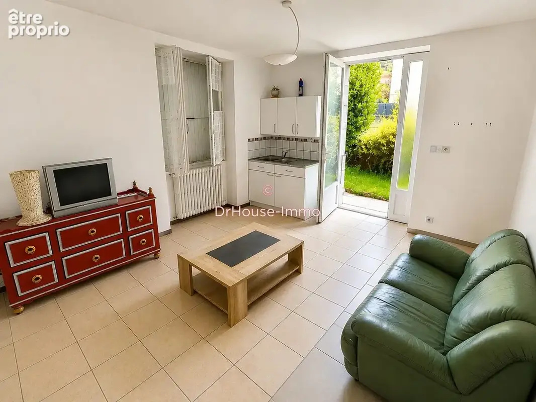 Maison 110 m² à Aubenas  - photo 7