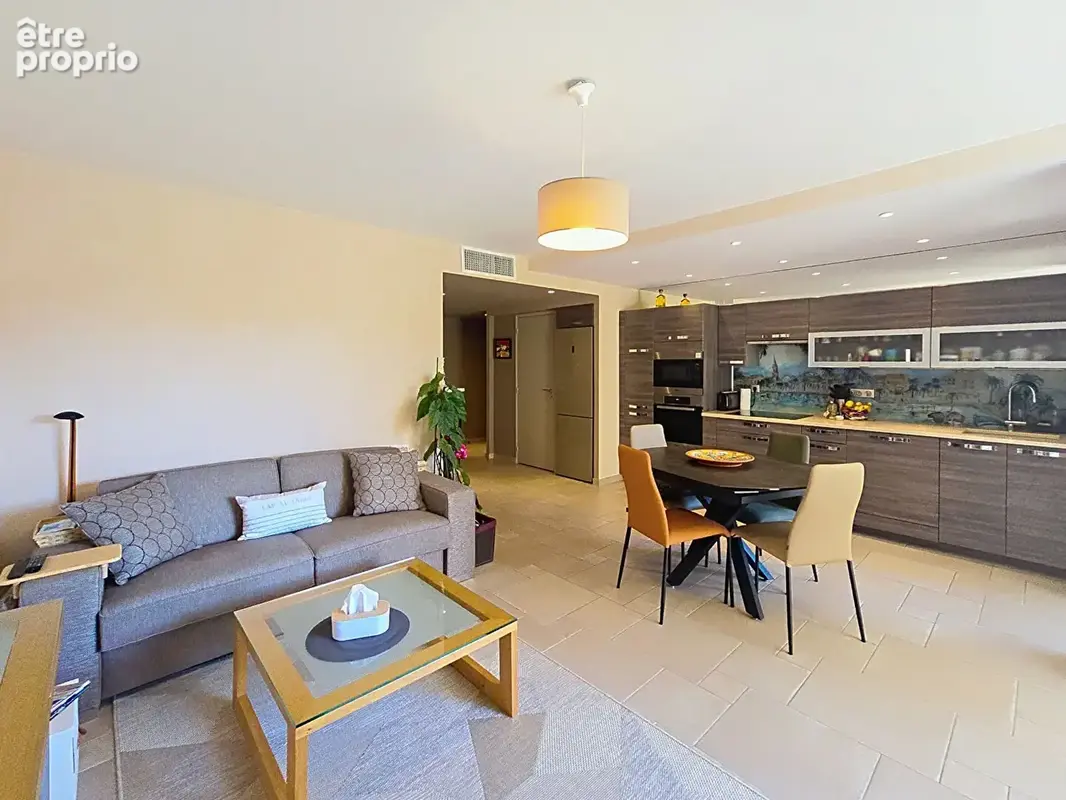 Appartement à SANARY-SUR-MER