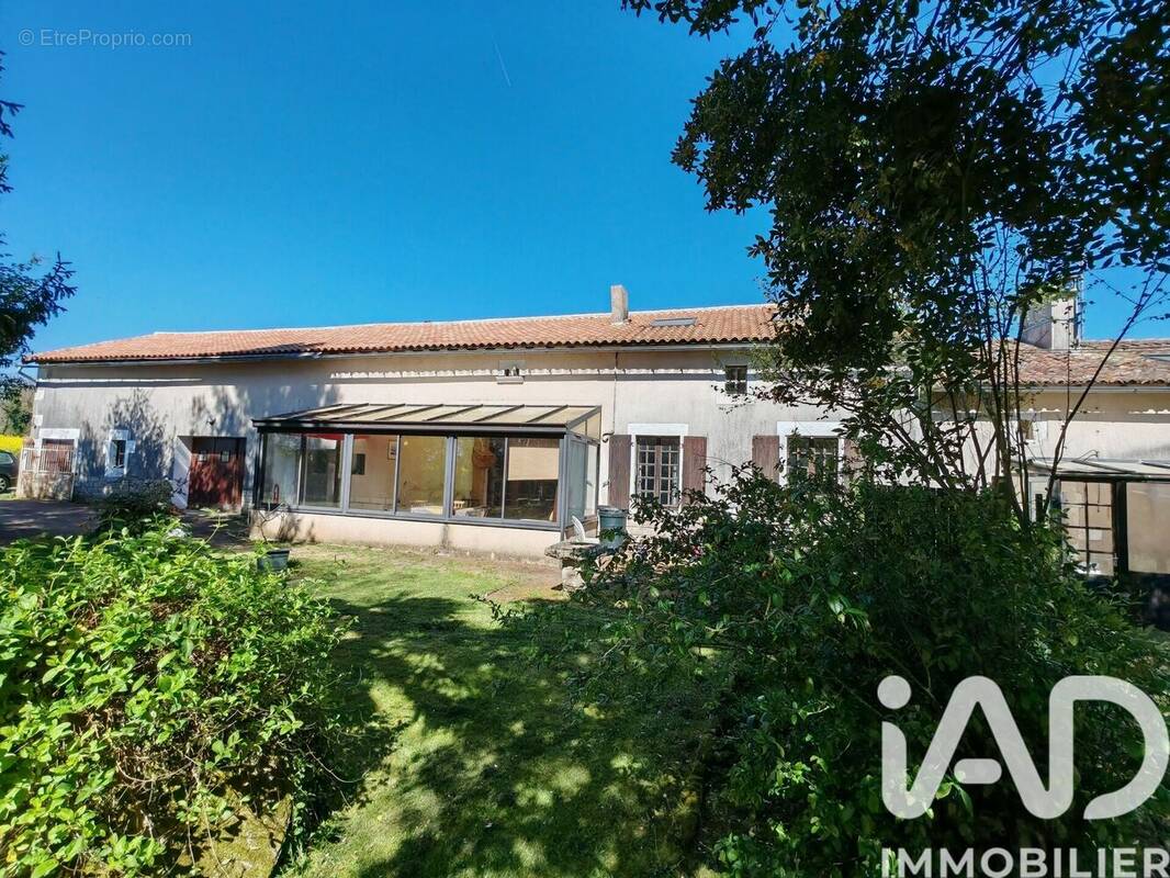 Photo 1 - Maison à MONTJEAN