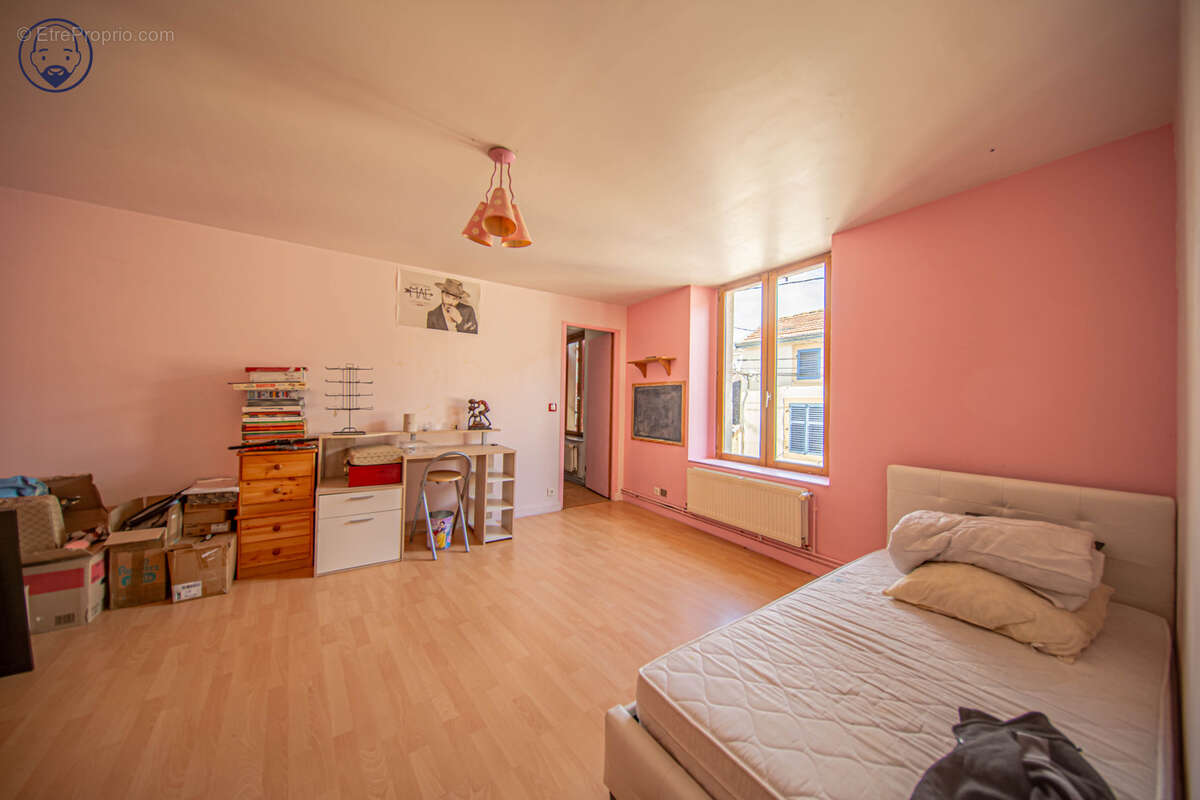 Maison à COMMERCY