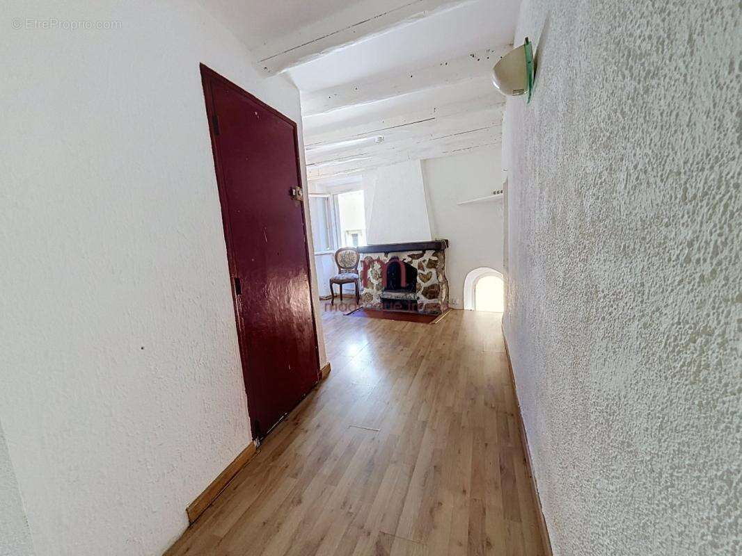 Appartement à LA TURBIE