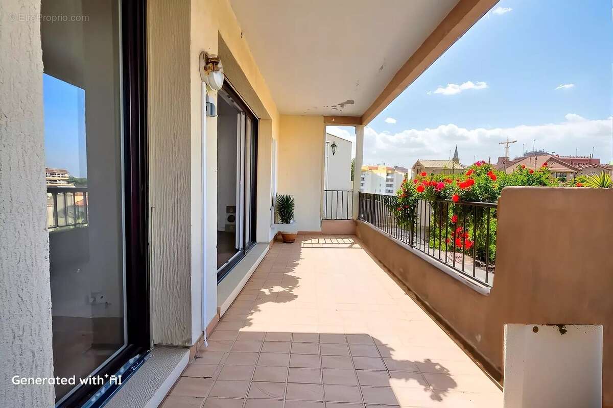 Appartement à FREJUS