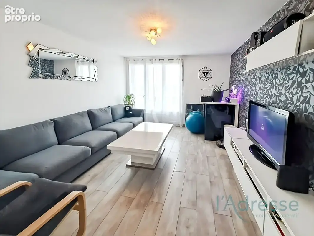 Appartement à ARPAJON