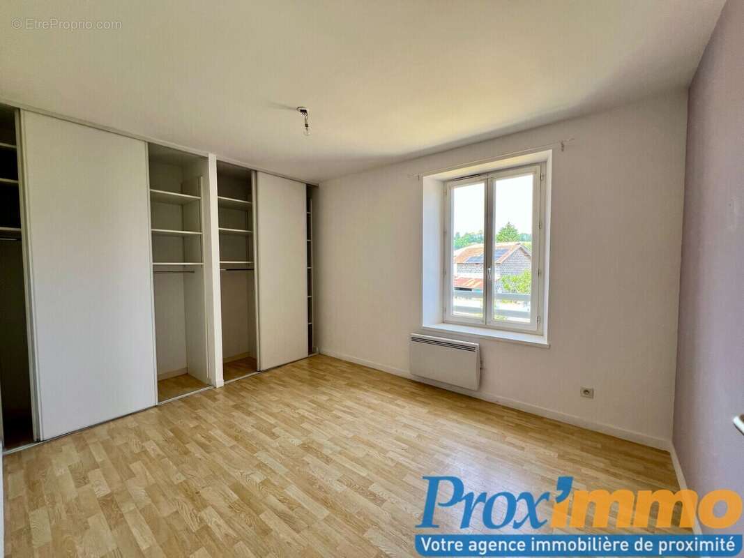 Maison à SAINT-BLAISE-DU-BUIS