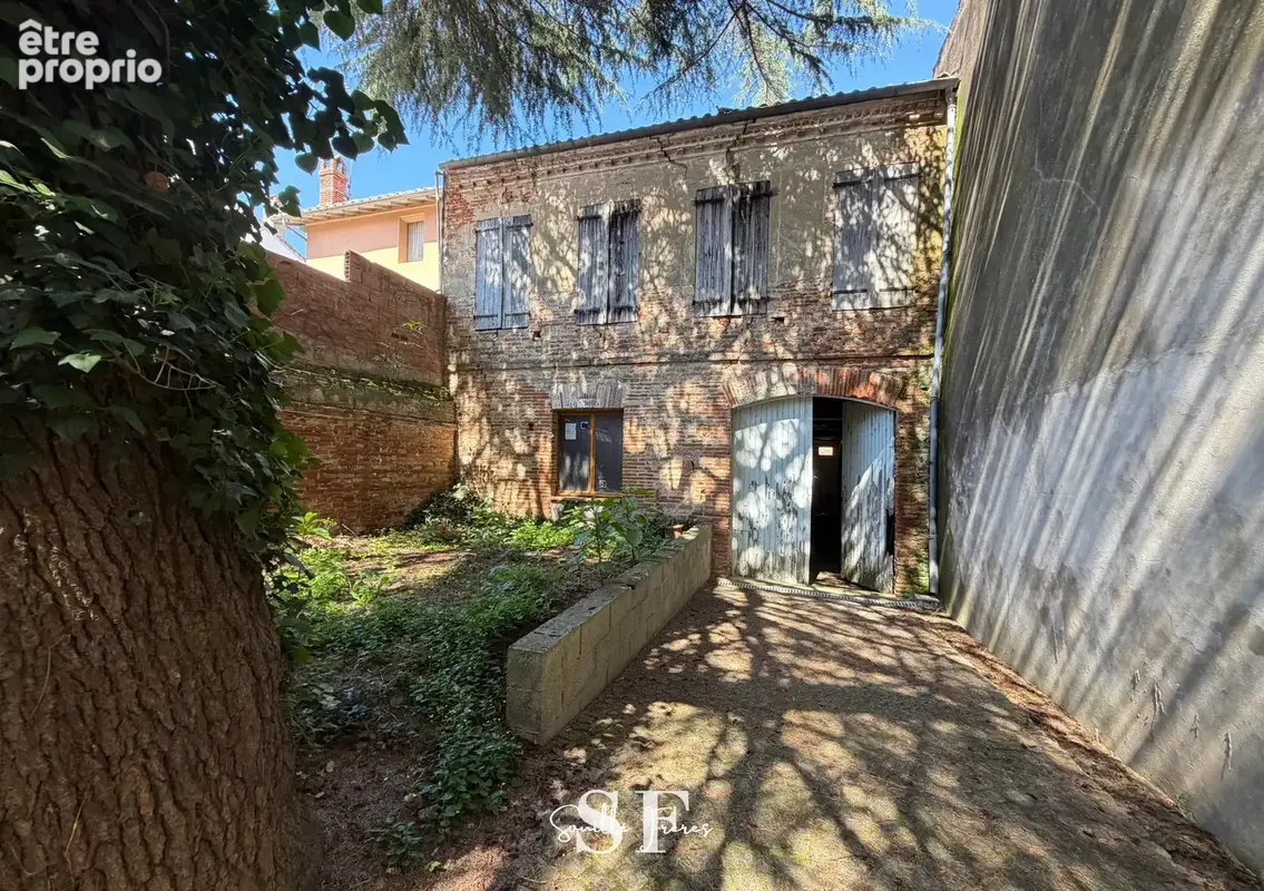 Castelsarrasin - maison de ville avec garage et jardin - photo 4