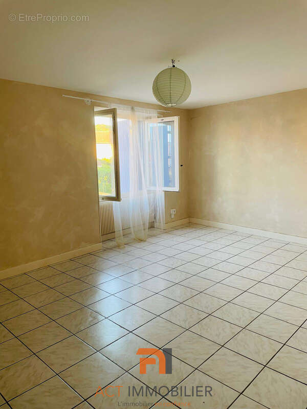 Maison à CHAMAGNIEU