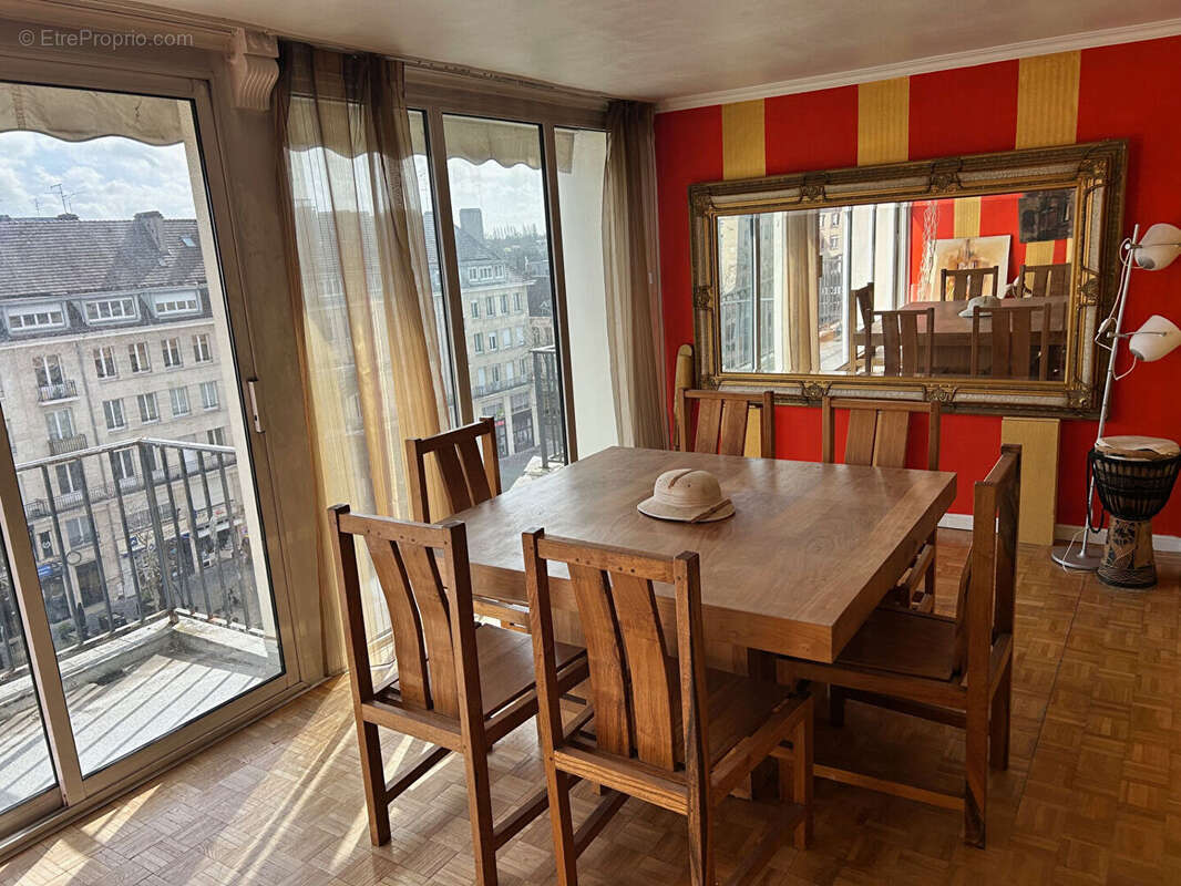 Appartement à VALENCIENNES