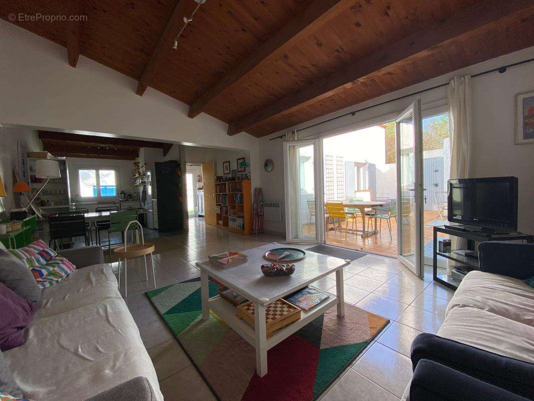 Maison à LES MATHES